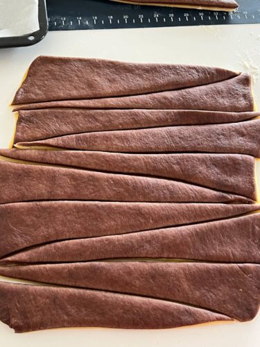 Италиански корнети биколоре или на български двуцветни кифлички