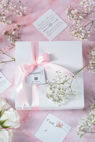 брауни кутия подарък за Свети Валентин и Осми март