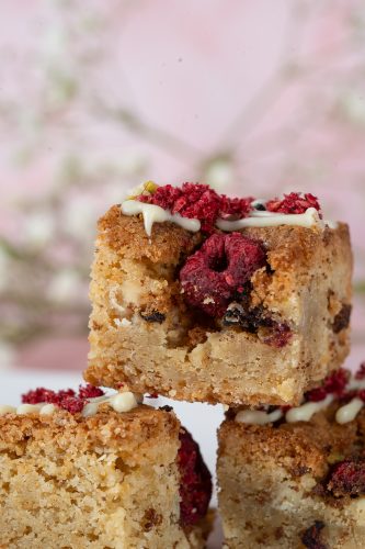 брауни кутия подарък за Свети Валентин и Осми март